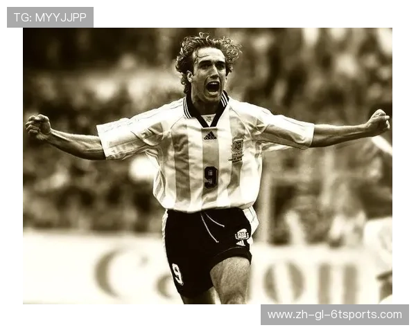 青铜时代的足球对话:古今运动美学 青铜时代的足球对话:古今运动美学